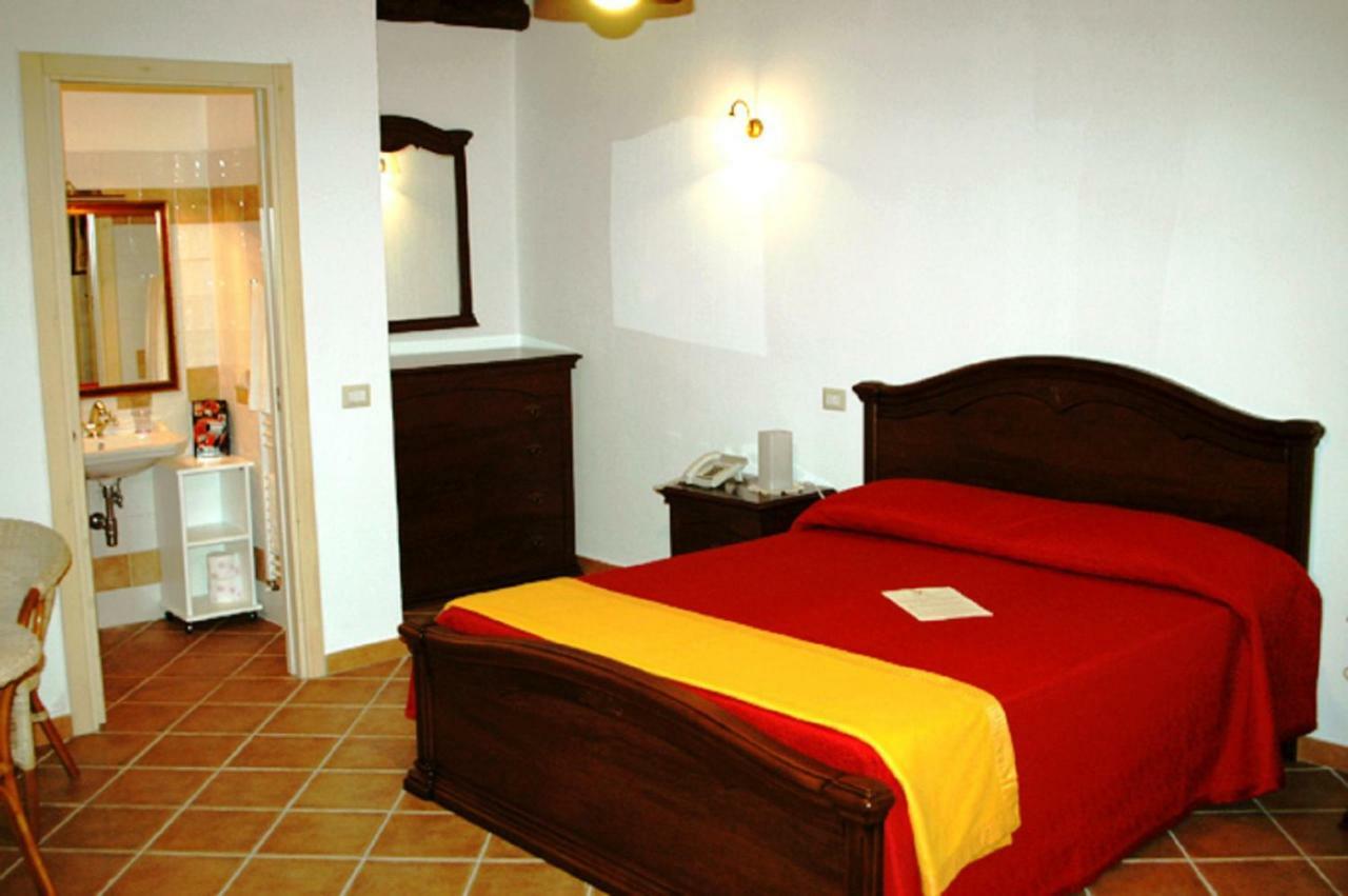 B&B Il Melograno Tortorella Экстерьер фото