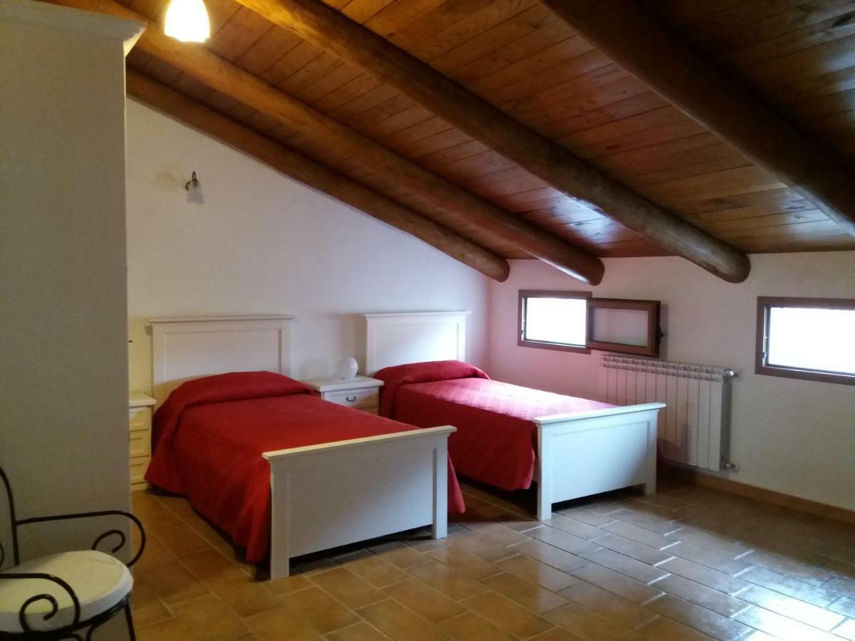 B&B Il Melograno Tortorella Экстерьер фото